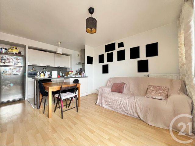 Appartement F3 à vendre - 3 pièces - 58.76 m2 - ATHIS MONS - 91 - ILE-DE-FRANCE - Century 21 L'Athégienne