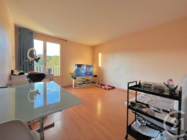 Appartement F3 à vendre - 3 pièces - 53.0 m2 - ATHIS MONS - 91 - ILE-DE-FRANCE - Century 21 L'Athégienne