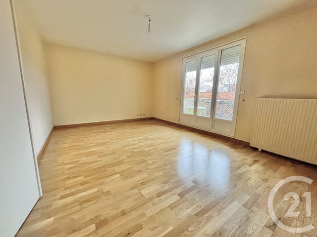 Appartement F3 à louer EVRY