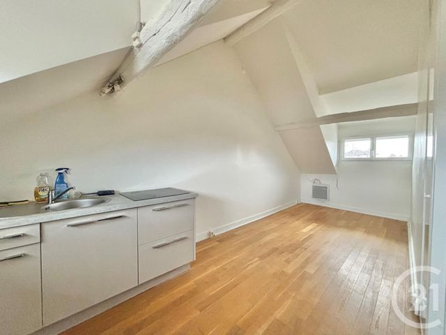 Appartement F1 à louer - 1 pièce - 17.31 m2 - VILLEJUST - 91 - ILE-DE-FRANCE - Century 21 L'Athégienne